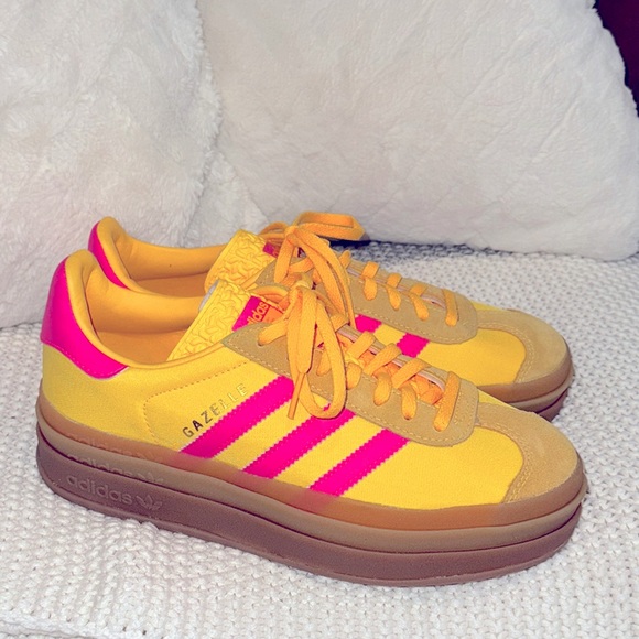 adidas Shoes - Adidas Gazelle Platform Sneakers Shoes Spark Yellow Lucid Pink IG4387 New